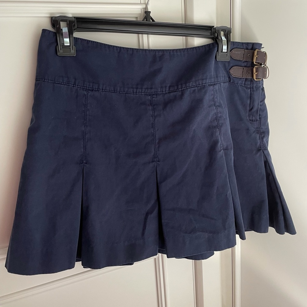 Ralph Lauren pleated skirt color navy leather buckle with zipper